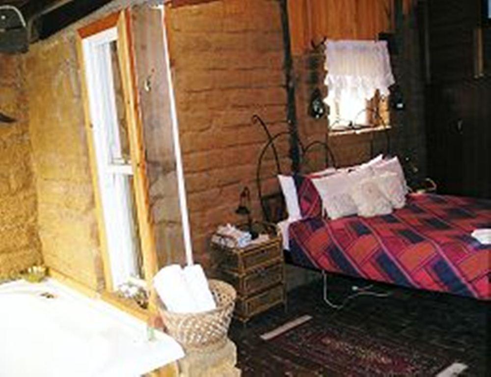 Moonbeam Cottages & Rainbow Cafe Moonambel Zimmer foto