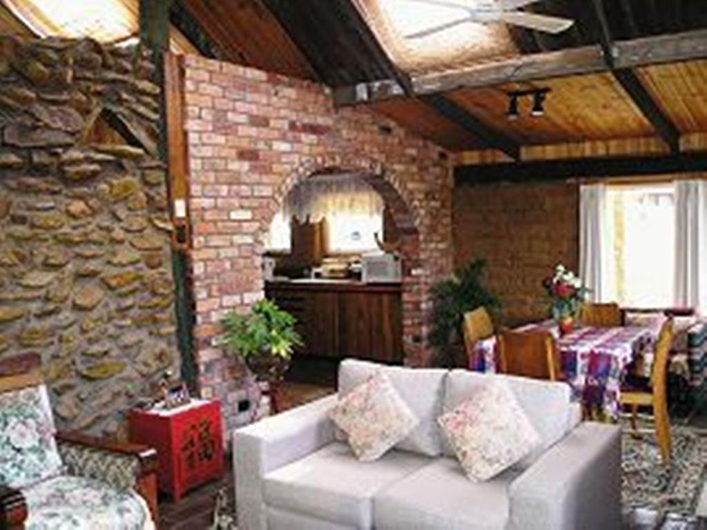 Moonbeam Cottages & Rainbow Cafe Moonambel Zimmer foto