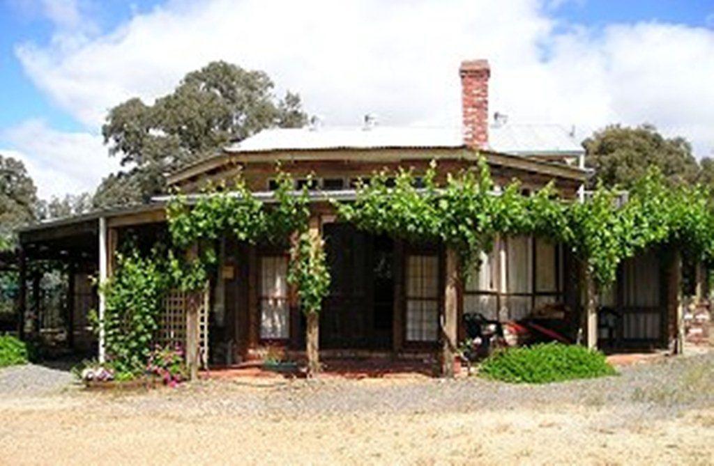 Moonbeam Cottages & Rainbow Cafe Moonambel Exterior foto